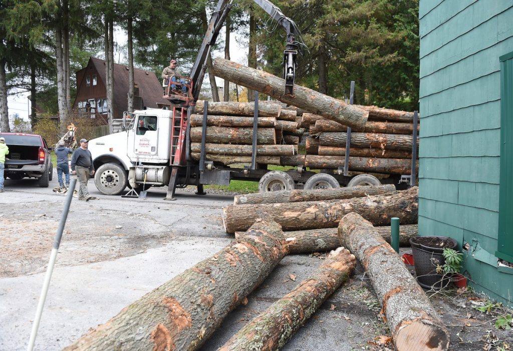 Overturned log truck blocks traffic on W.Va. 7 near Masontown ...