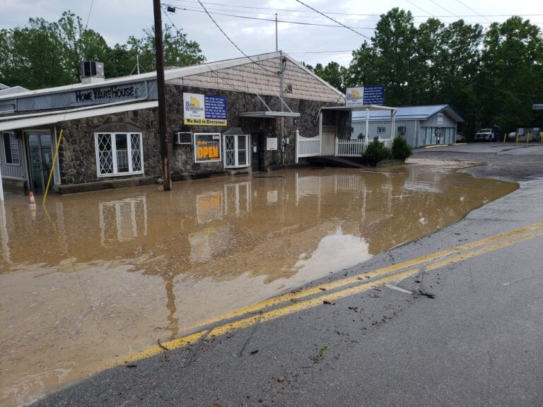 Heavy thunderstorms cause flash flooding across area - Dominion Post ...