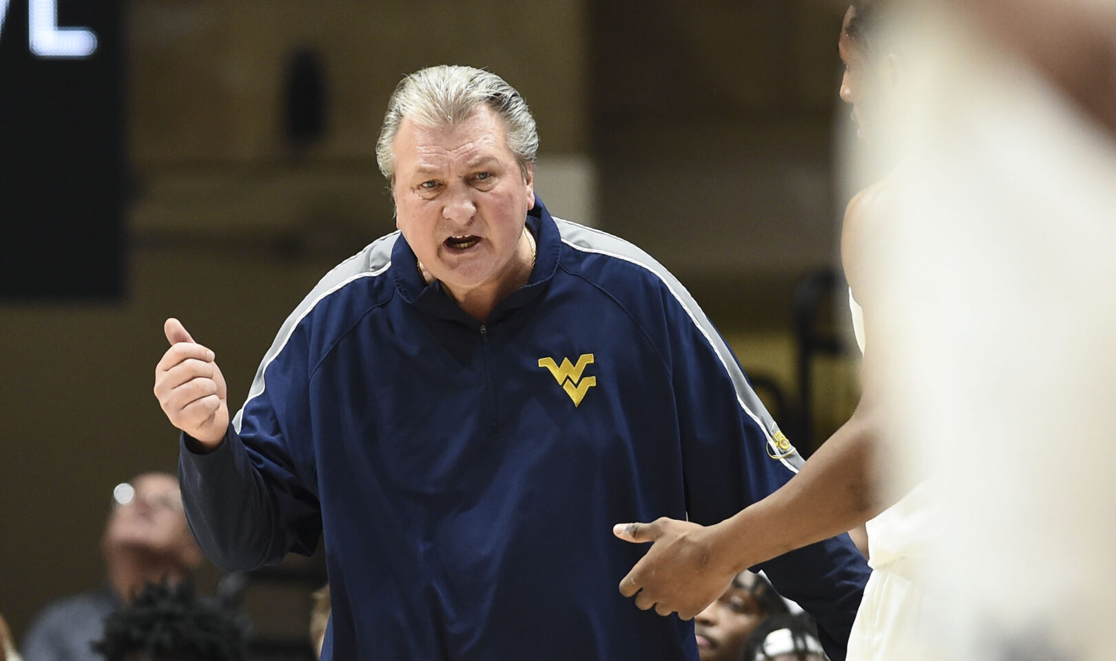 NOTEBOOK: Bob Huggins' connection with Phil Knight, Nike goes back to ...