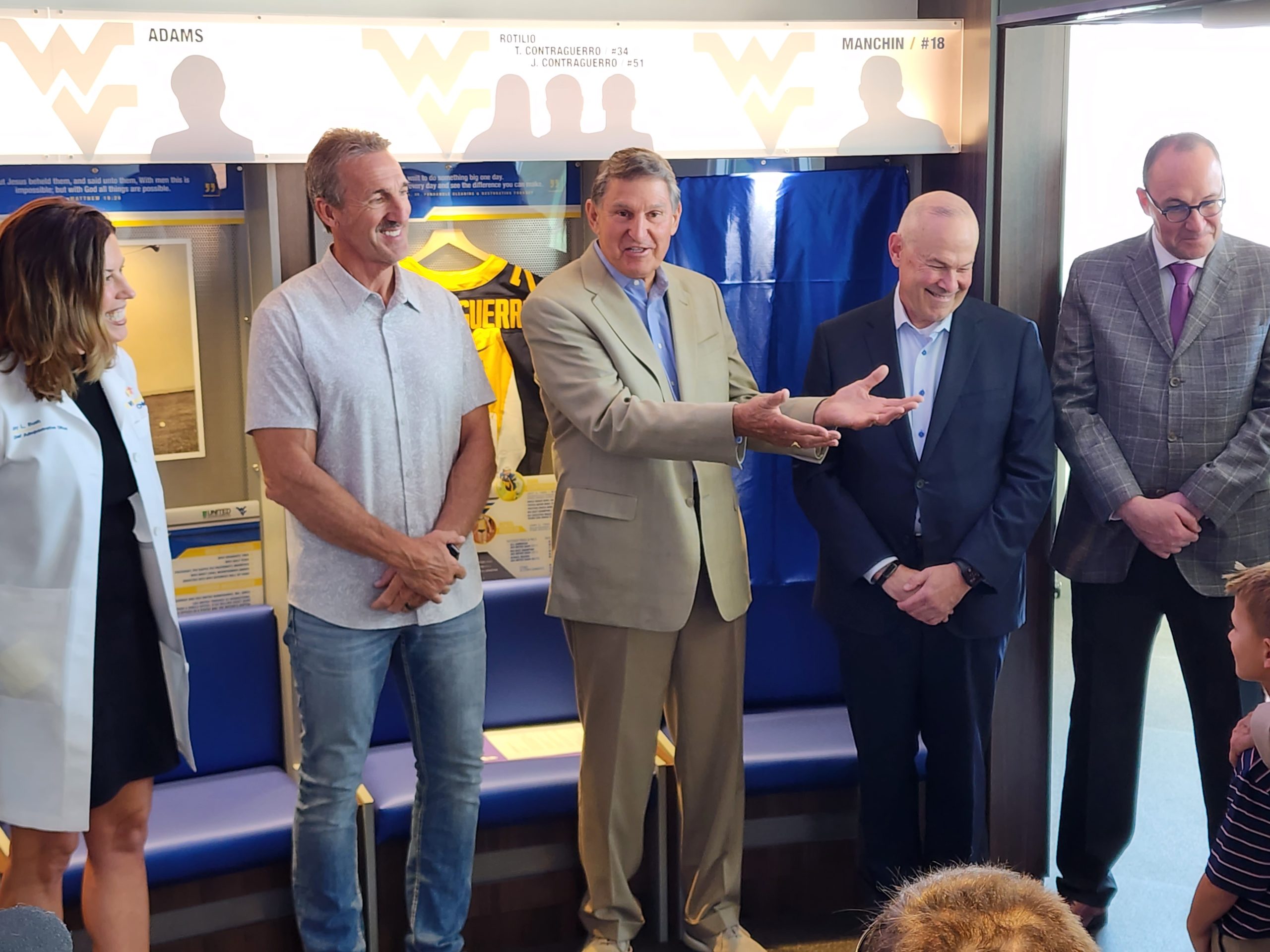 WVU Children's Hospital unveils Joe Manchin locker, marks donation to Hostetler Family …